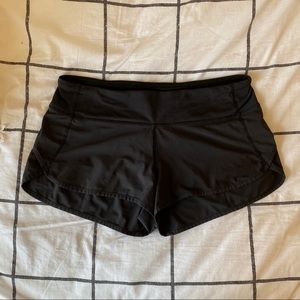 Black Speed Up Lululemon shorts